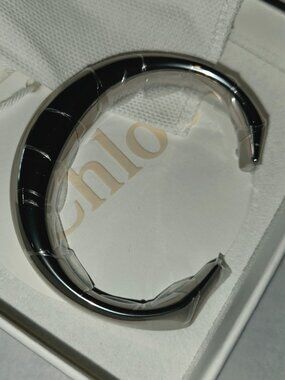 NIB Chloé C Bag Charm / Handbag Accessory Silver-Tone with Dust Bag